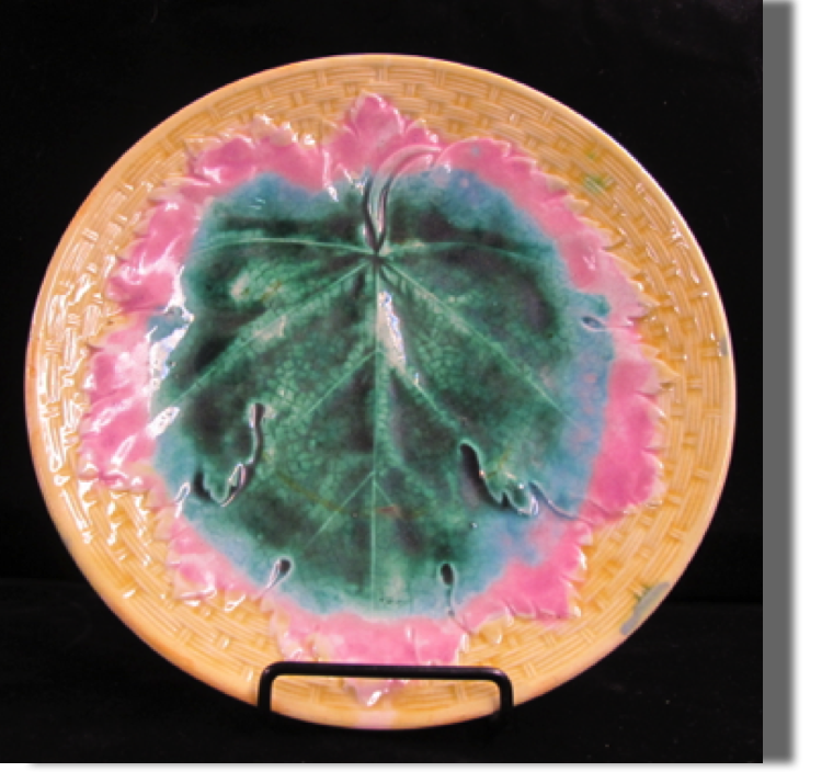 Etruscan cake stand with leaf